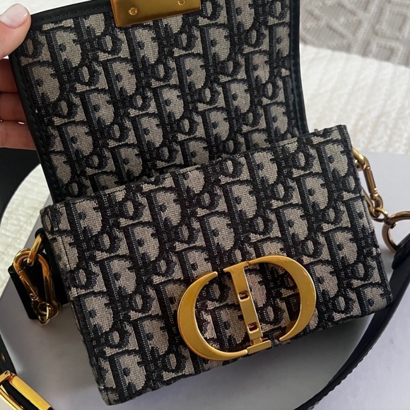 Dior Montaigne 30 box bag oblique Monogram. - Picture 9 of 9